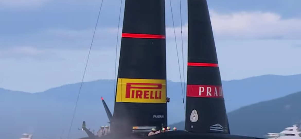luna rossa